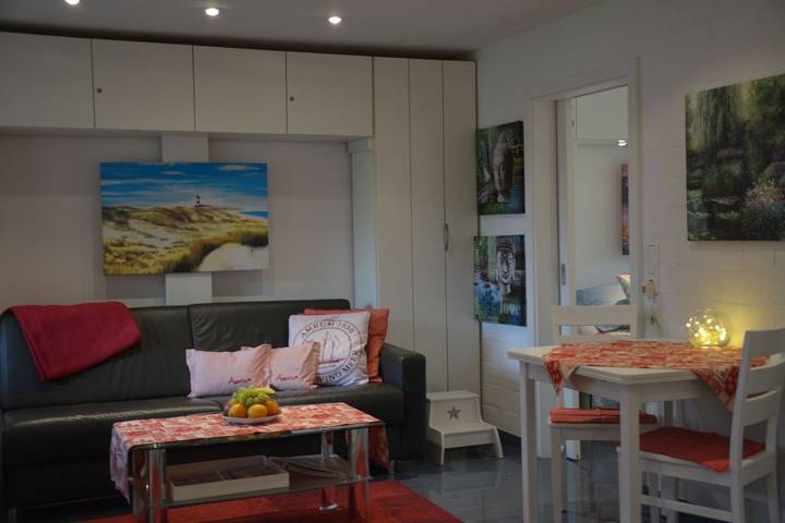 Ferienwohnung für 3 Personen, mit Garten und Ausblick in Norddorf