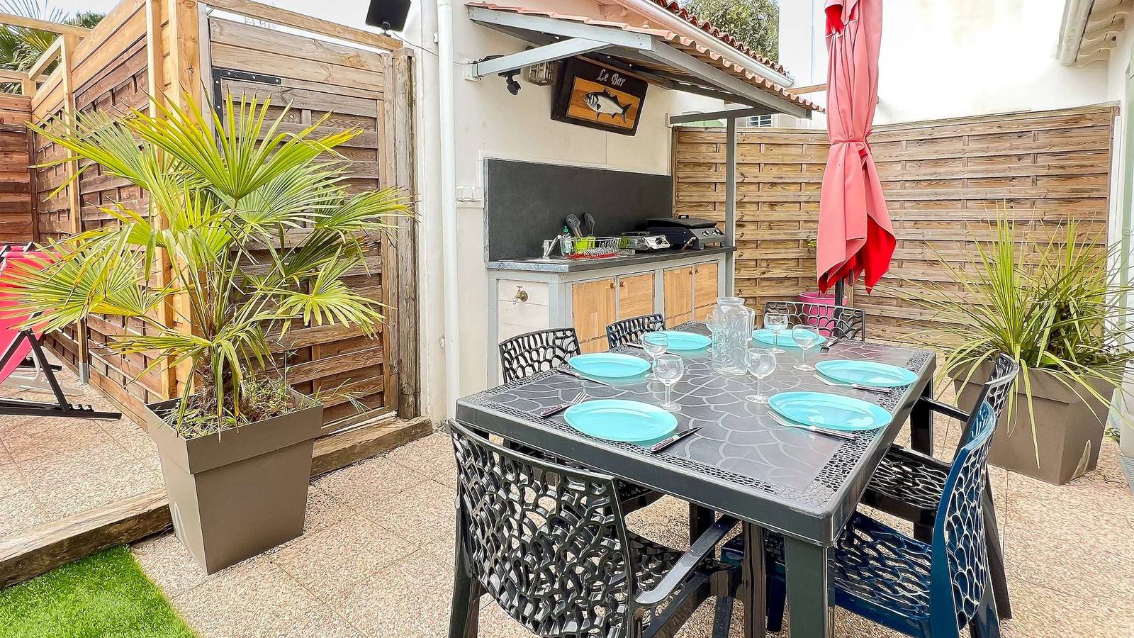 Ganze Ferienwohnung, Ferienwohnung für 7 Personen mit Pool in Rivedoux-Plage, Ile de Re