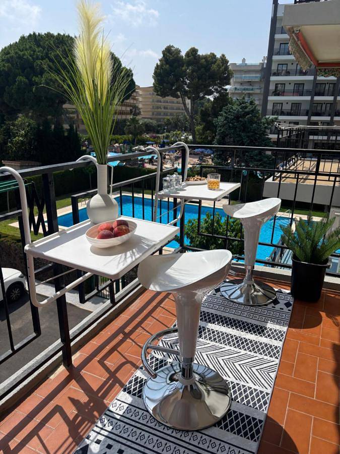 Maison d’hôte pour 5 personnes, avec Terrasse ainsi que Jardin et Piscine à Salou - 4