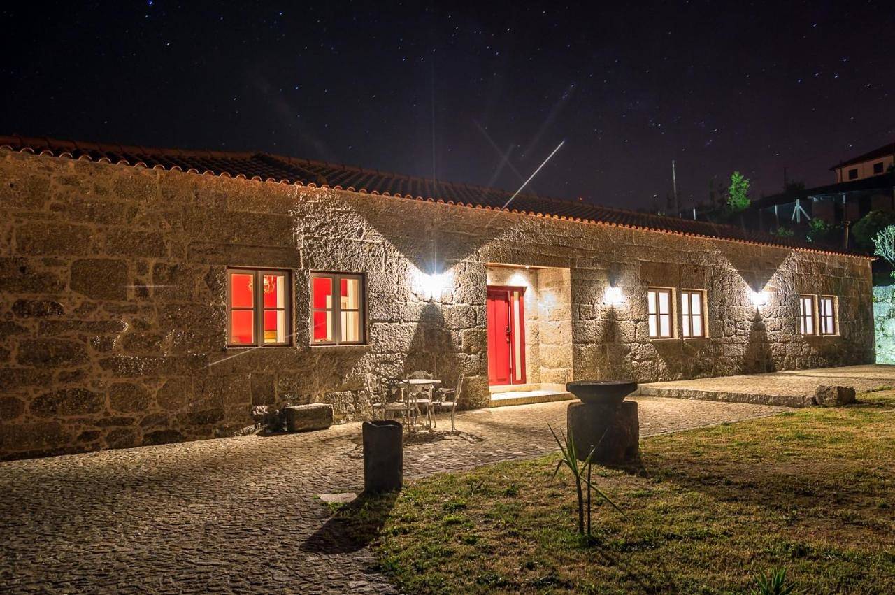 Casa do Outeiro in Sobradelo da Goma, Distrito de Braga