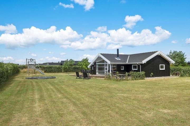 Ferienhaus für 8 Personen, mit Whirlpool und Garten sowie Sauna und Terrasse, mit Haustier - 1