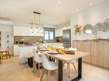 Bungalow für 4 Personen, mit Pool und Garten auf Rhodos