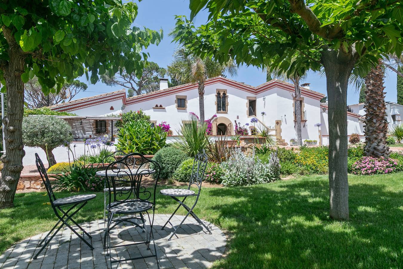 Villa 'Encanto Y Mirador' con vistas a la montaña, Wi-Fi y aire acondicionado in Tordera, Costa del Maresme