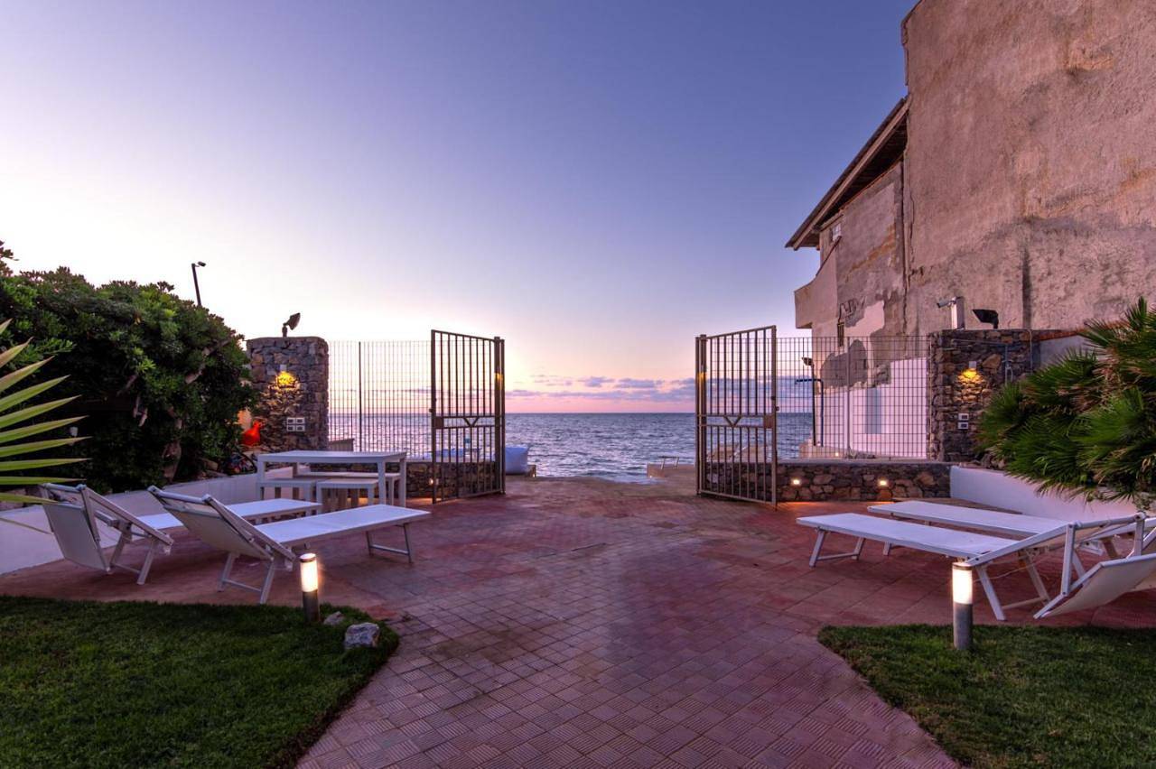 Vista Mare by Domusicily in Carini, Province de Palerme