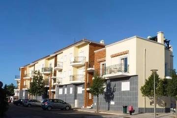Gîte pour 4 personnes, avec balcon à Altura