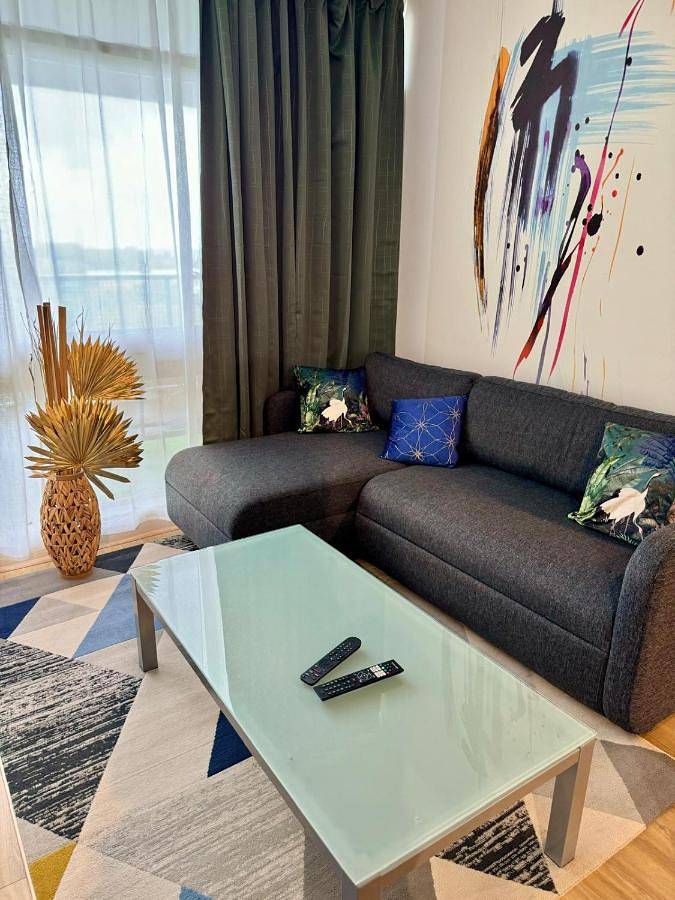 Gîte pour 10 personnes, avec jardin et vue à Croix (homonymie) - 4