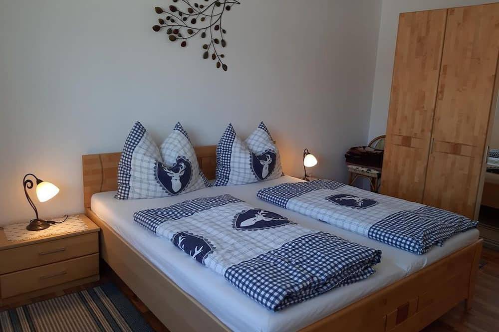 Ferienwohnung Inntalblick - Veitnhof Vomperberg in Vomp, Bezirk Schwaz