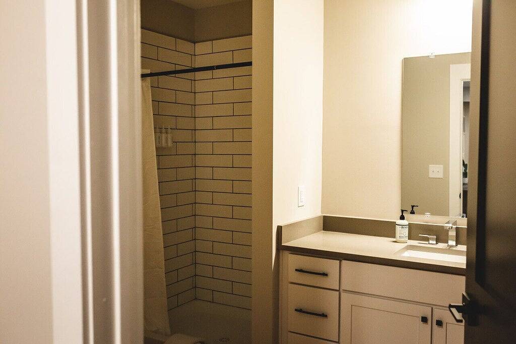 Ganze Wohnung, 2 Bedroom Suite Yadkin Valley • Shopping, Entertainment, Restaurants, Vineyards in Elkin, Surry County