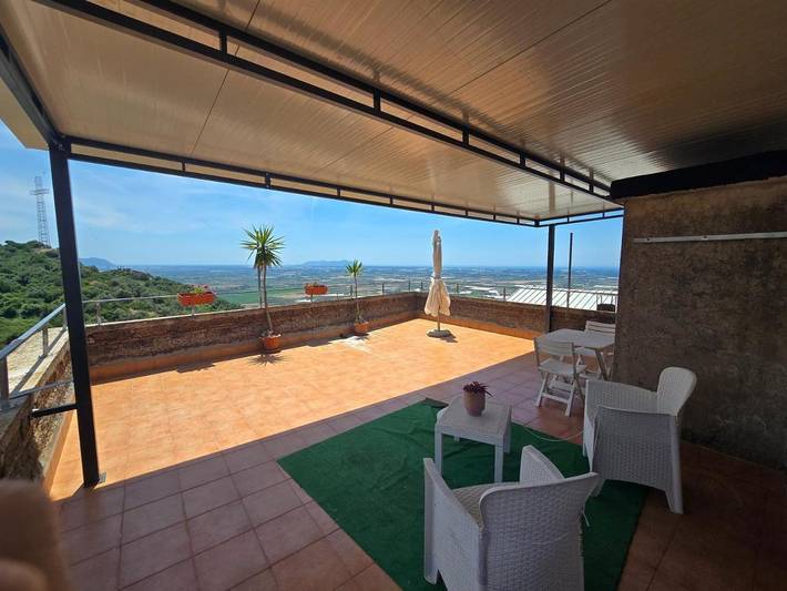 Gîte pour 2 personnes, avec Terrasse et Vue à Sezze