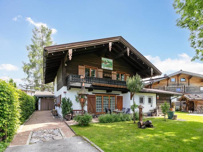 Ferienhaus für 8 Personen, mit Garten und Balkon
