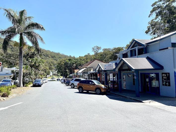 Holiday home for 5 people, with balcony and garden in Blueys Beach