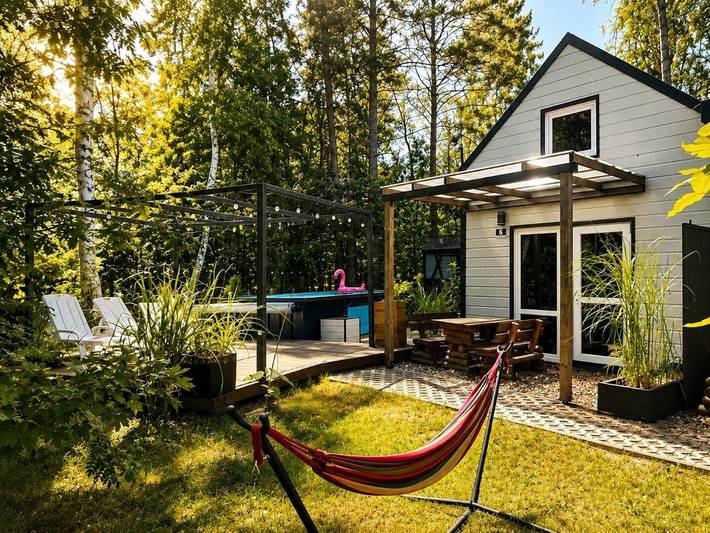Ferienhaus für 4 Personen, mit Pool und Garten sowie Terrasse und Ausblick, mit Haustier