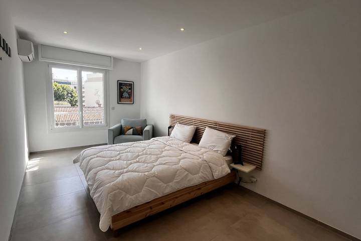 Gîte pour 4 personnes, avec balcon, adapté aux familles à Juan-les-Pins - 4