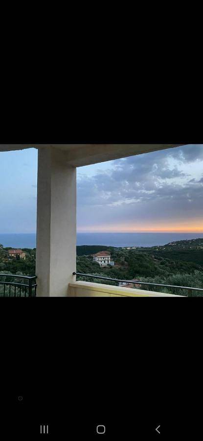 B&b per 3 persone, con terrazza e panorama, con animali domestici in Camerota