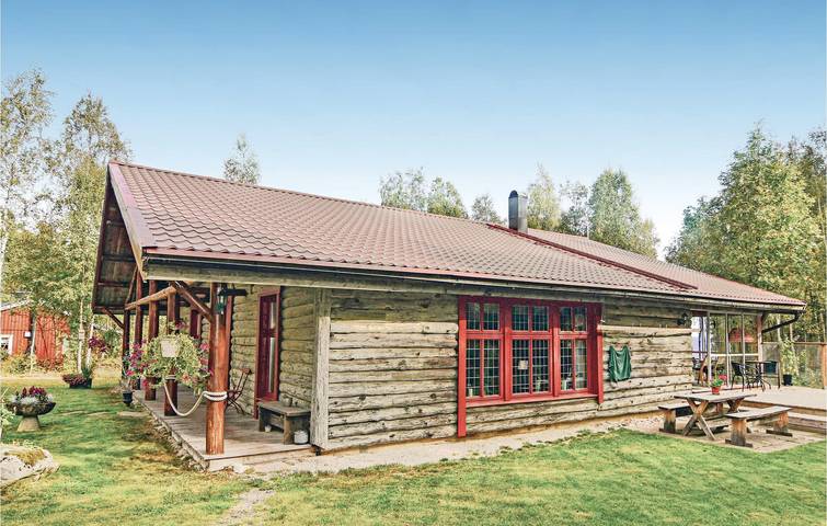Ferienhaus für 9 Personen, mit Terrasse und Garten sowie Sauna und Seeblick in Schweden