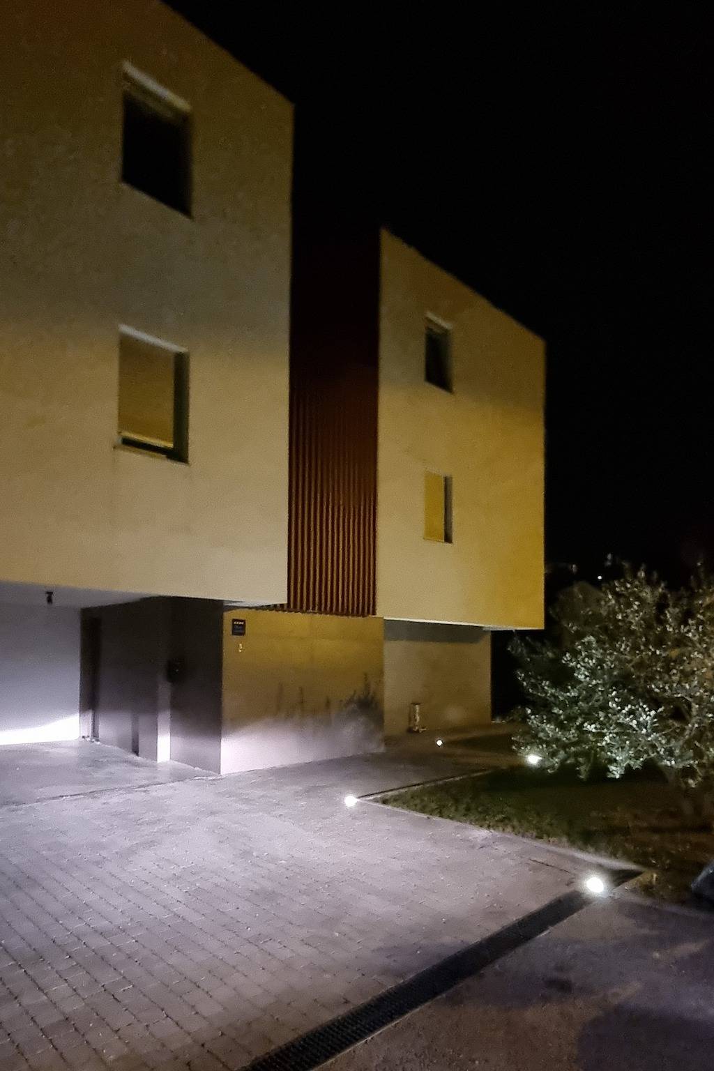 Ganze Wohnung, 1-Zimmer-Ferienwohnung mit Terrasse und Meerblick Podstrana, Split A-22298-a in Podstrana, Split-Dalmatien