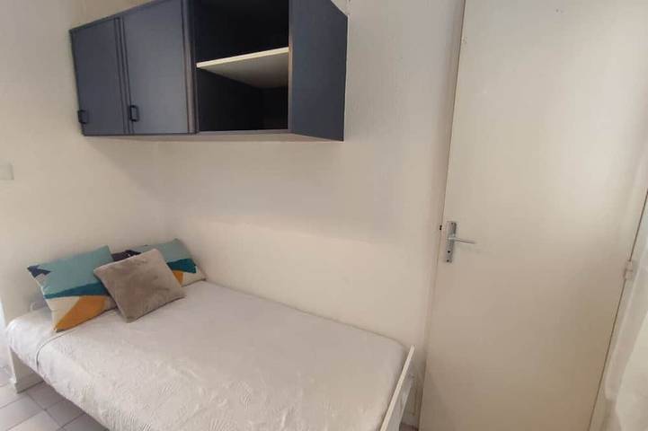 Gîte pour 3 personnes, avec Jacuzzi dans Office De Tourisme De Valras Plage - 2