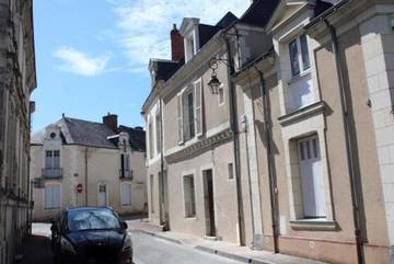 Gîte pour 4 personnes, avec jardin à Le Lude