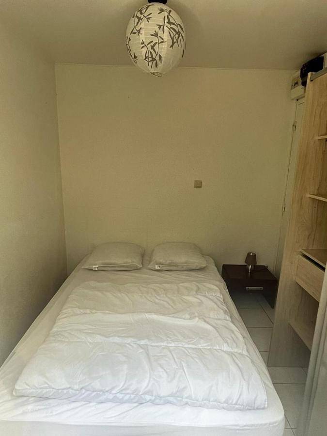 Location de vacances pour 5 personnes, avec piscine et jardin ainsi que sauna et vue à Saint-Chamarand - 2