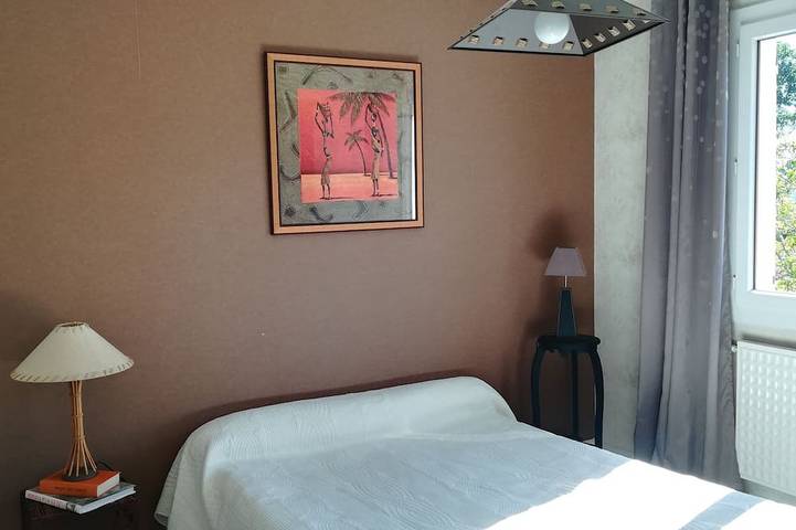 Location de vacances pour 6 personnes, avec terrasse et jardin à Plélan-le-Petit - 4