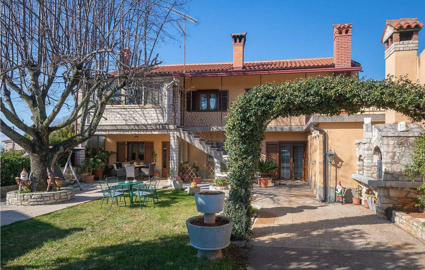 Cijeli apartman za odmor, Apartman za odmor za 5 osoba s vrt in Kaštelir-Labinci (Istra), Općina Kaštelir - Labinci