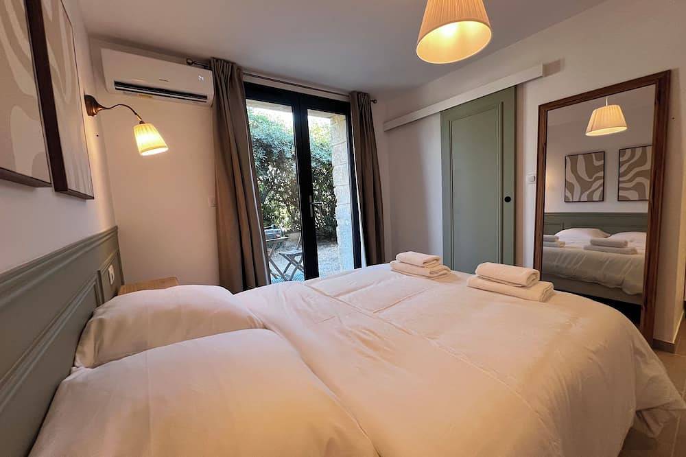 Apartamento entero, Charming Studio Avignon Mft in Aviñón, Vaucluse