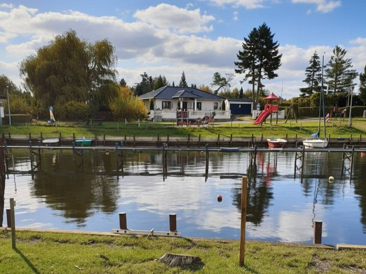 Ganze Ferienwohnung, Ferienhaus Alla - Ferienhaus Alla in Neeberg, Krummin