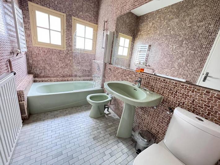 Location de vacances pour 12 personnes, avec piscine ainsi que jardin et vue à Bocal (récipient) - 2