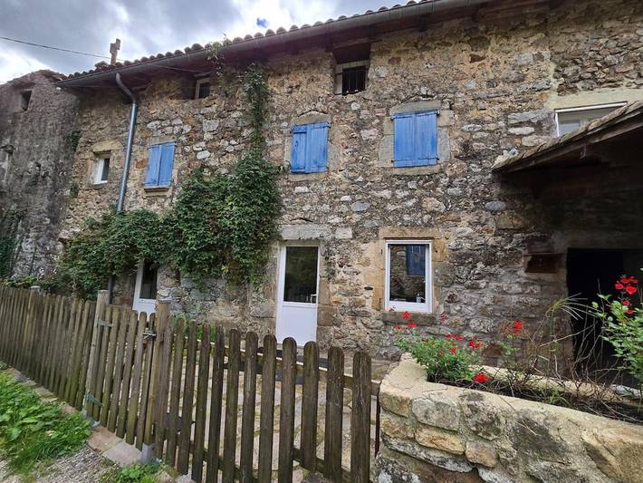 Location de vacances pour 15 personnes, avec Terrasse et Jardin à Thueyts