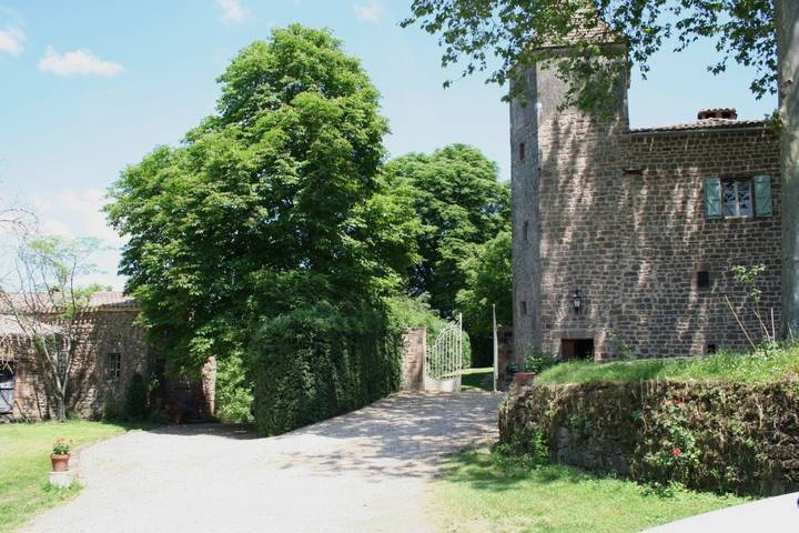 Gîte pour 10 personnes, avec piscine