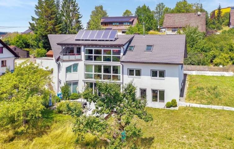Ferienwohnung fĂŒr 8 Personen, mit Ausblick und Terrasse