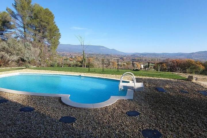 Chalet para 8 personas, con vistas además de jardín y piscina, Se admiten mascotas - 1