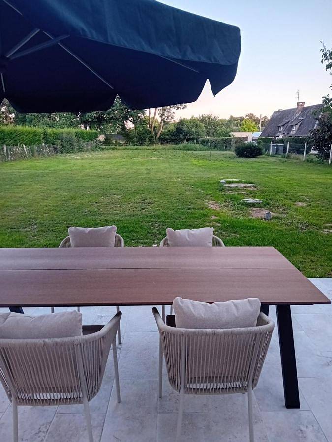 Location de vacances pour 6 personnes, avec jardin à Épégard - 4