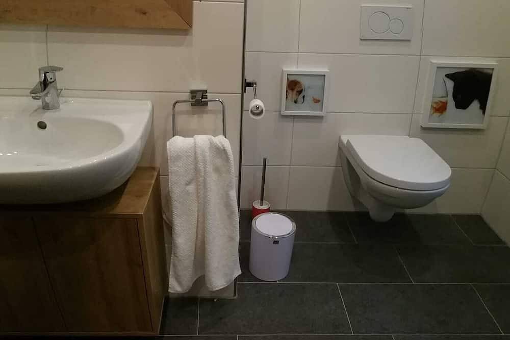 Ganze Wohnung, Ferienwohnung Landhaus Maria-Anna in Schneizlreuth, Berchtesgadener Alpen