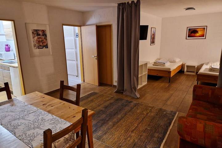 Bungalow für 2 Personen, mit Garten in Franken - 2