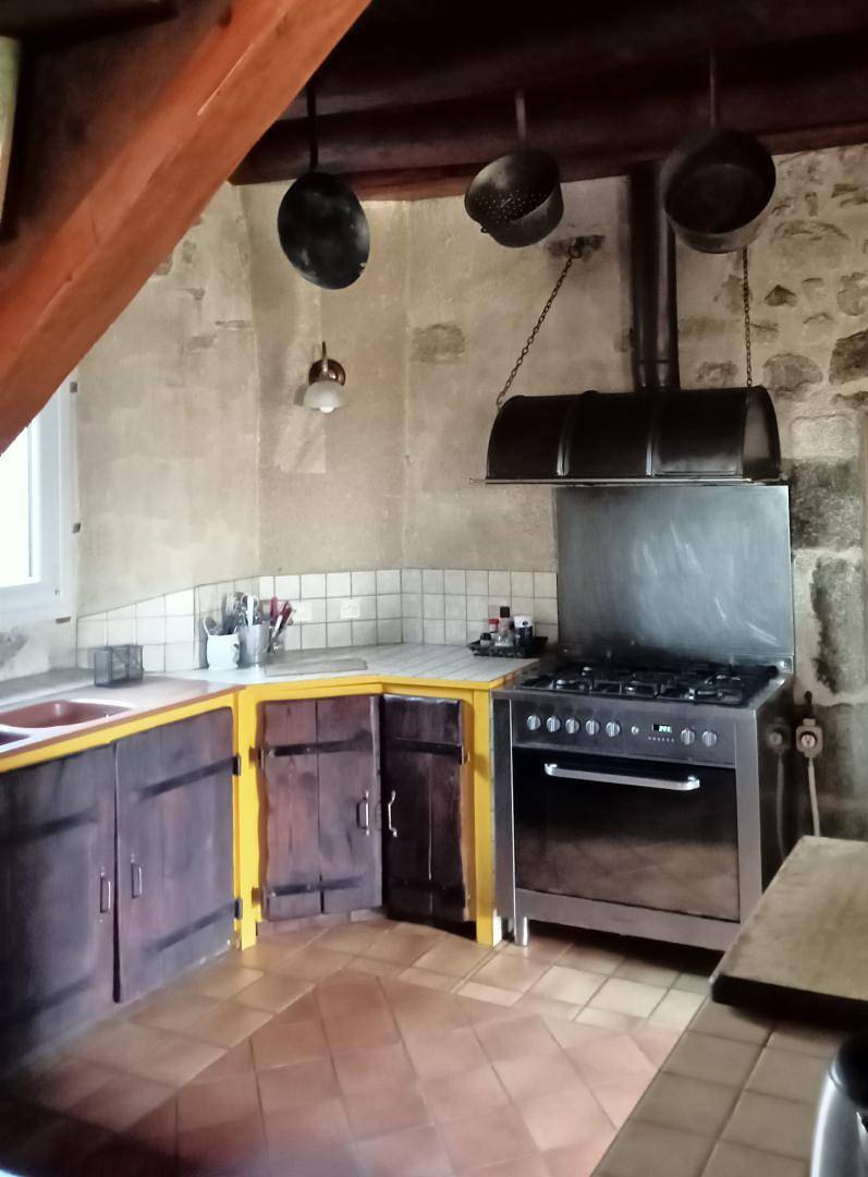 Gîte La Fontaine 10/12 personnes in Bel-Air-Val-d'Ance, Région de Mende