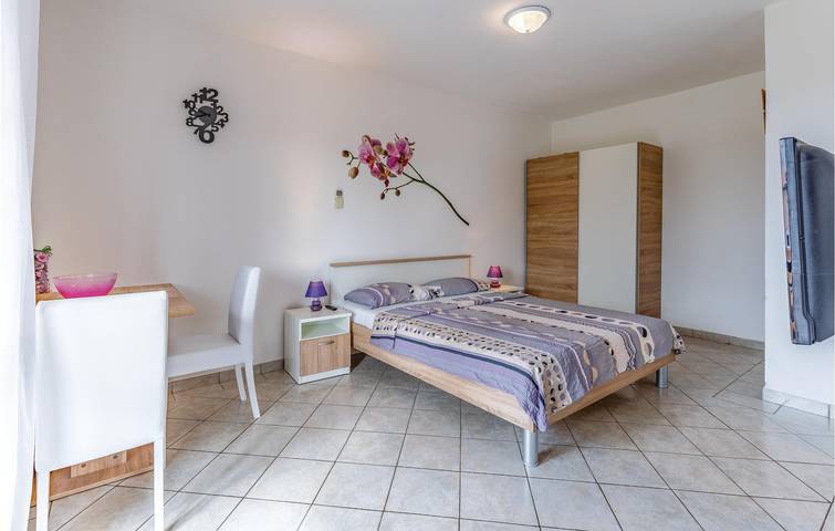 Ferienwohnung für 2 Personen, mit Terrasse, mit Haustier in Kroatien - 2