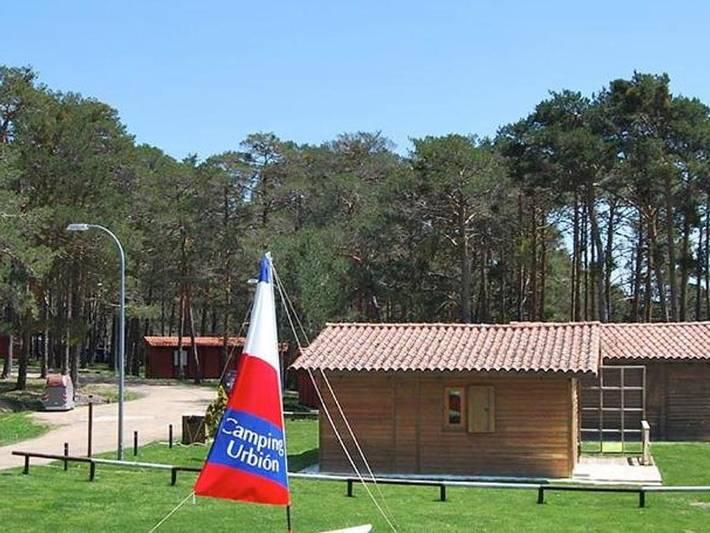 Camping Urbión - Bungalow 4 personen - El Bosque 2 Hab in Soria, Soria Provinz