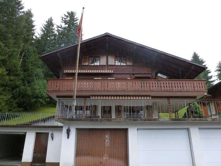 Gîte pour 2 personnes, avec Balcon ainsi que Terrasse et Vue dans Schwarzsee
