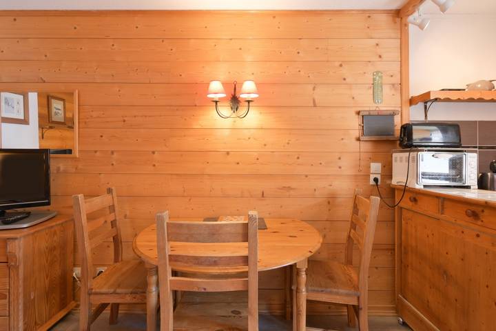 Gîte pour 4 personnes, avec balcon, animaux acceptés dans Les Trois Vallées - 3