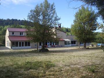 Chambre d’hôte pour 25 personnes, avec terrasse, animaux acceptés à Le Monastier-sur-Gazeille