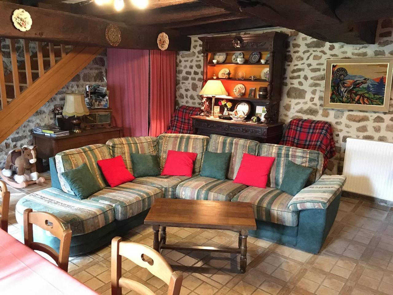 Gite Les Volets Verts (23G1091) in Ladapeyre, Région de Guéret