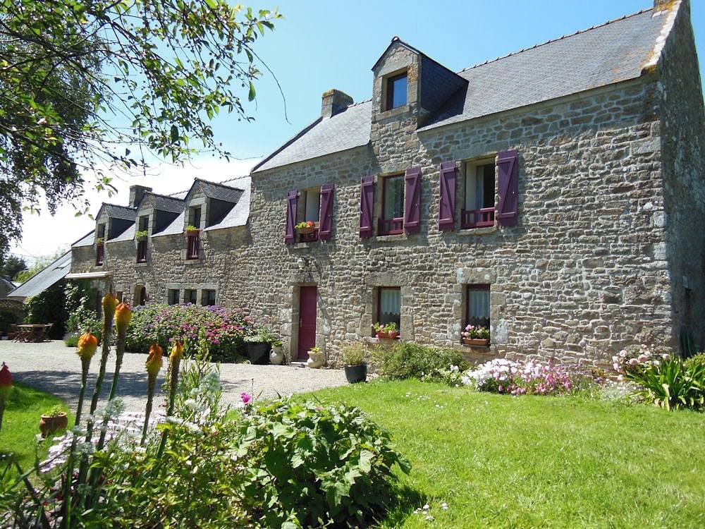 Les Hortensias de Kerbarch - Plénitude in Ploemel, Côte des Mégalithes