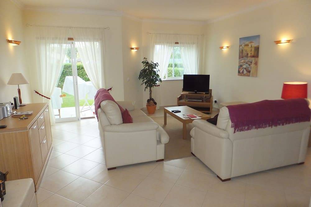 Ganze Wohnung, Luxuriöses Apartment im Oasis Parque mit WLAN in Portimão, Faro Distrikt