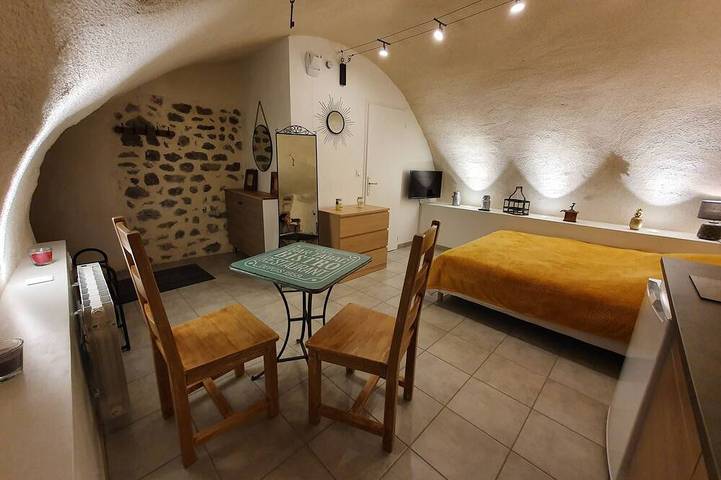 Holiday apartment for 2 people, with garden, with pets - 1