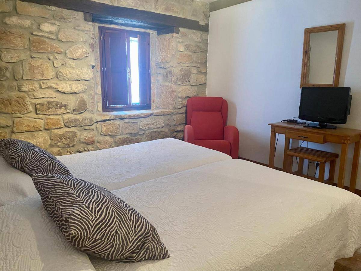 Twin Room in Valderredible, Provincia de Cantabria