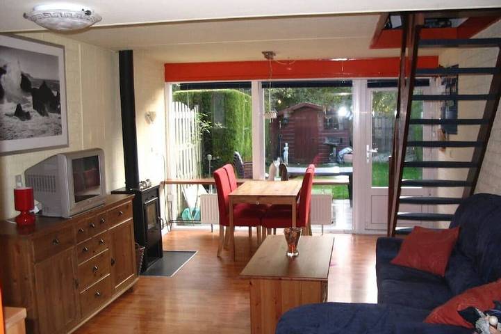 Appartement entier, Charmante maison de vacances près du Grevelingenmeer, animaux acceptés. in Aquadelta, Bruinisse