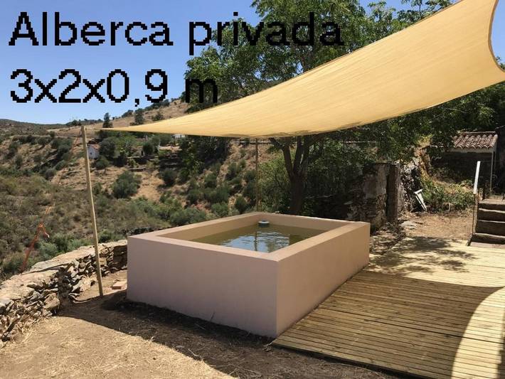 Casa rural para 8 personas, con Terraza además de Piscina y Vistas en El Granado