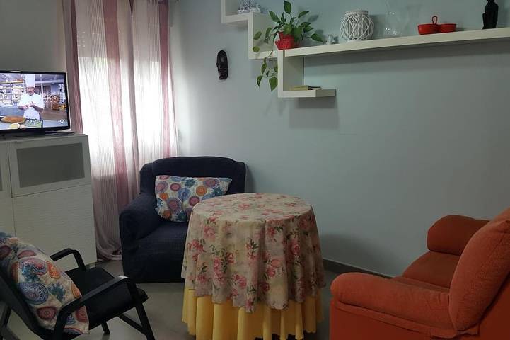 Appartement entier, Liencres, plages à proximité. wifi gratuit. Rez-de-chaussée in Liencres, Piélagos