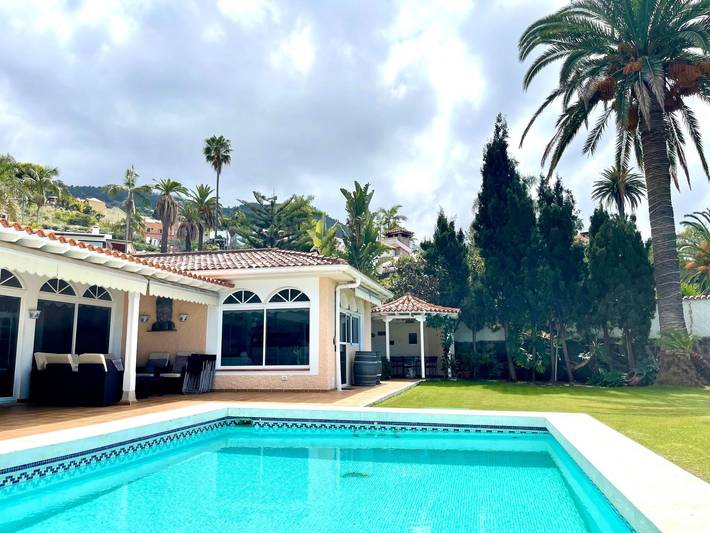 Maison de vacances pour 7 personnes, avec jardin et piscine